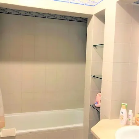 Caporizon Propose Piscine Vue Incroyable Apartamento